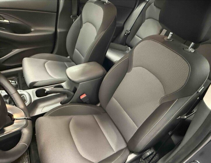 Hyundai i30 Hatchback 1,5 l 80 kw