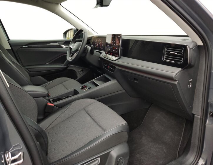 Volkswagen Tiguan SUV / Terénní 1,5 l 110 kw