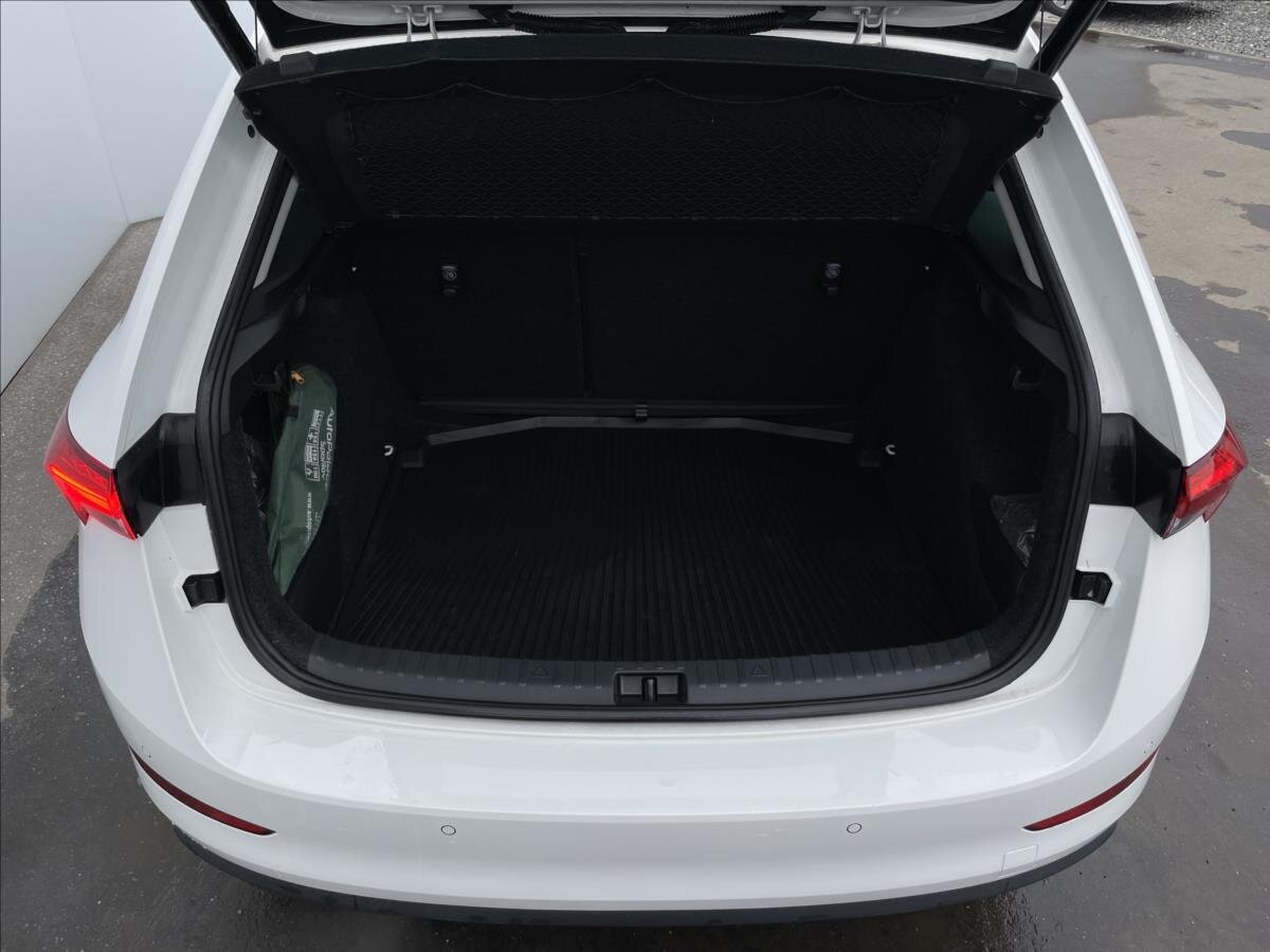 Škoda Scala Hatchback 999,0 81 kw