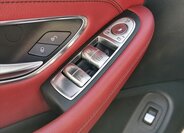 Mercedes-Benz Třídy C Kabriolet 2,0 l 180 kw