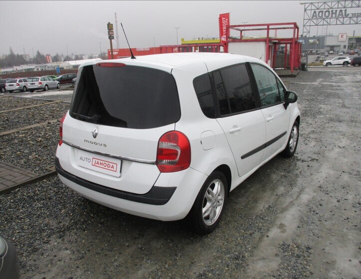 Renault Modus MPV 1,1 l 55 kw