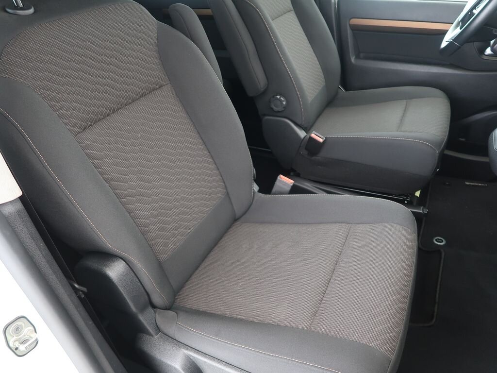 Toyota ProAce VAN-Minibus 2,0 l 130 kw