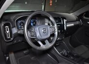 Volvo XC40 12
