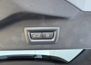 BMW X7 SUV / Terénní 3,0 l 250 kw