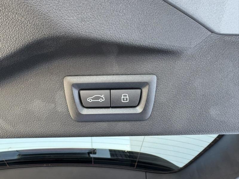 BMW X7 SUV / Terénní 3,0 l 250 kw