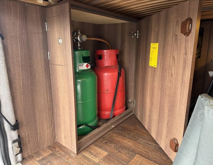 Peugeot Ostatní Ostatní 3,0 l 130 kw