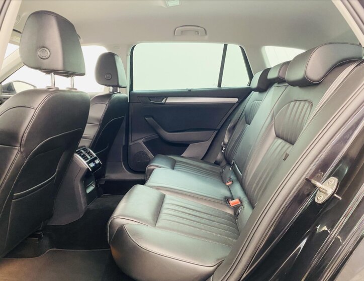 Škoda Superb Kombi 2,0 l 140 kw