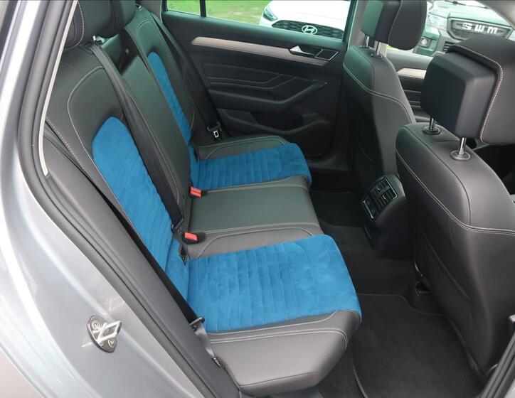 Volkswagen Passat 23