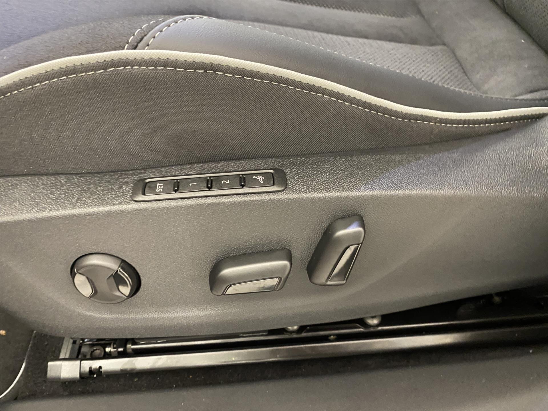 Škoda Elroq SUV / Terénní 0,0 150 kw