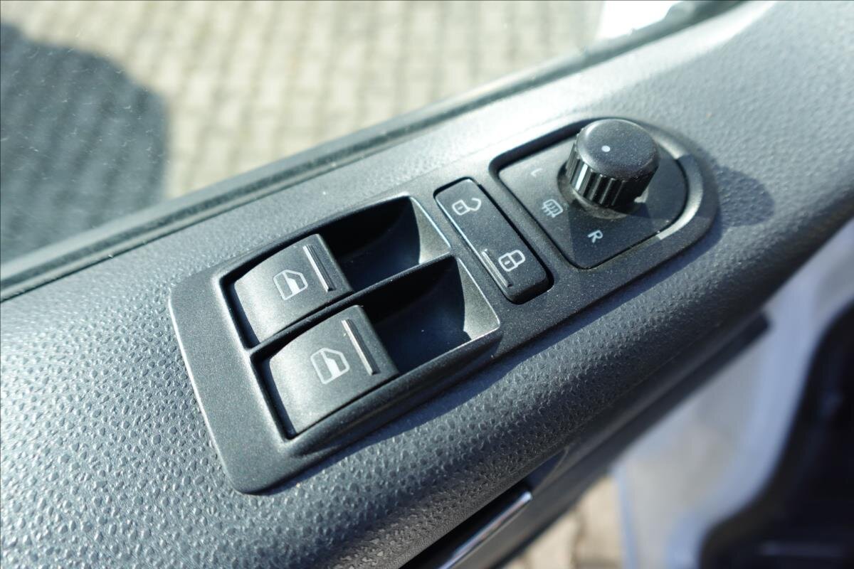 Volkswagen Caravelle Ostatní 2,0 l 132 kw