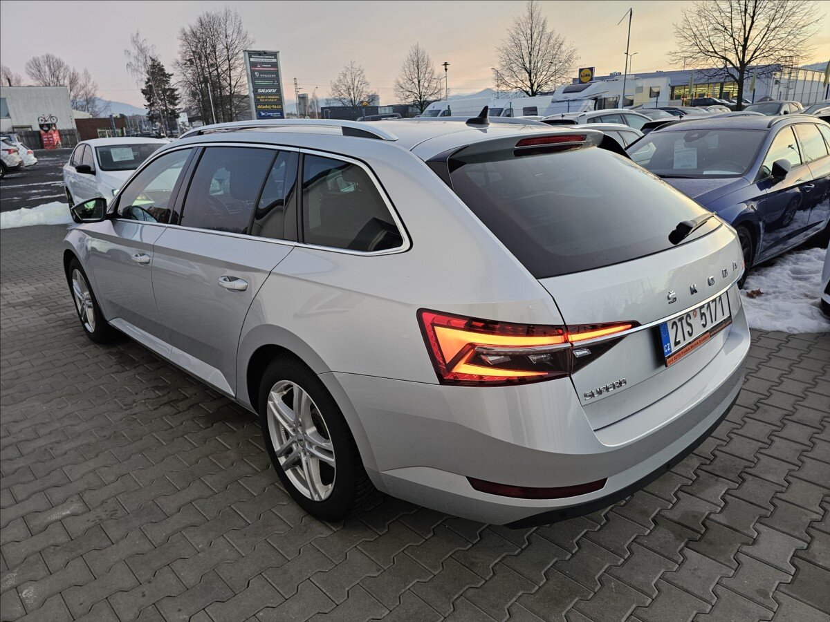 Škoda Superb Kombi 2,0 l 110 kw