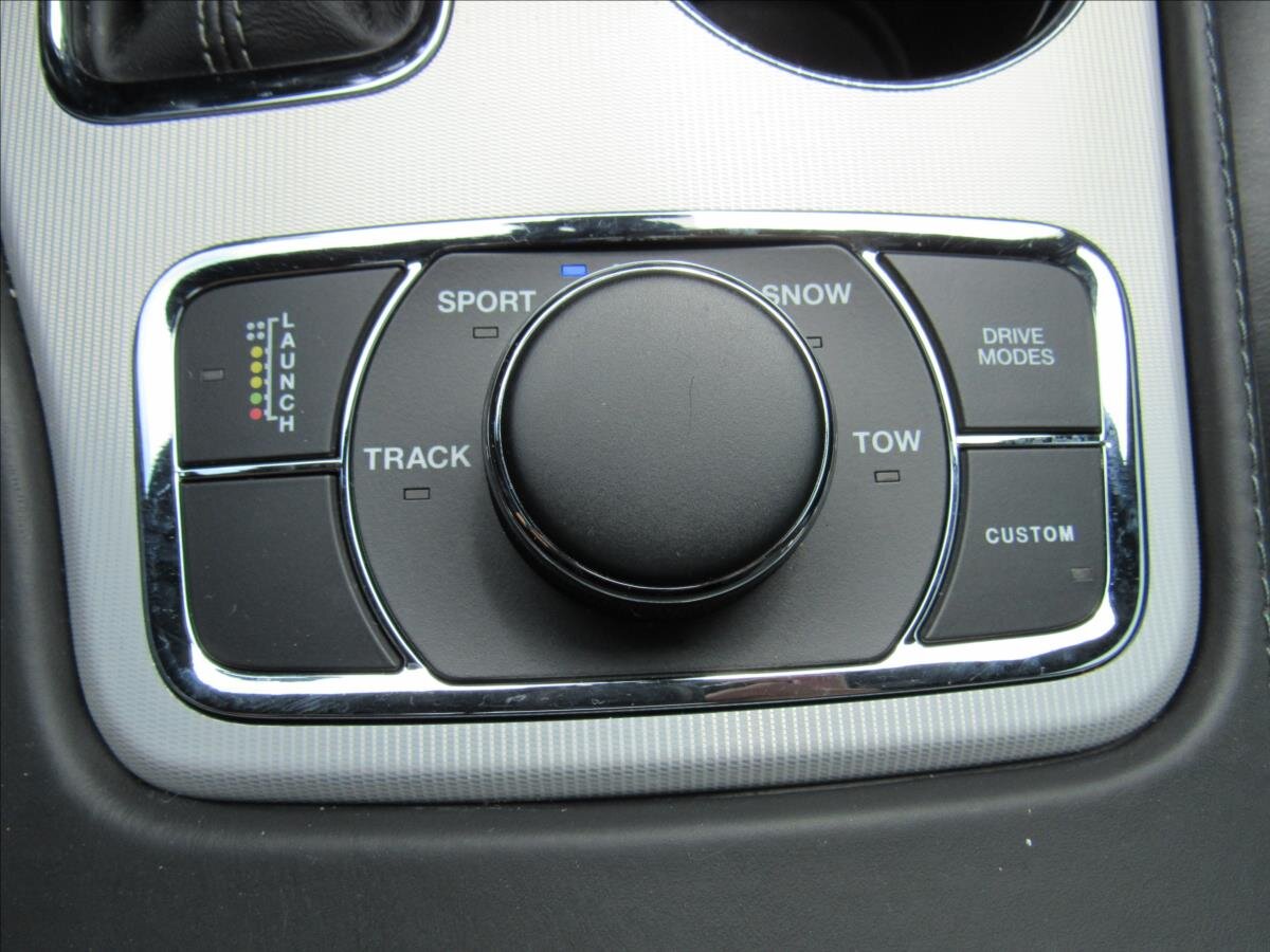 Jeep Grand Cherokee SUV / Terénní 6,4 l 344 kw