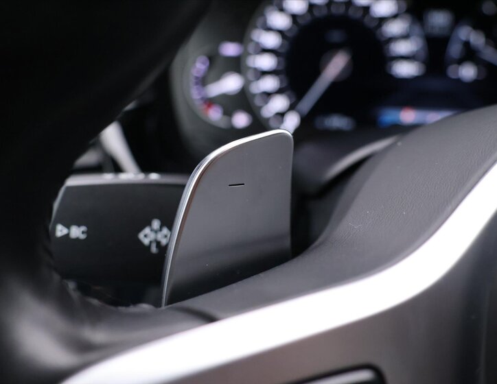 BMW Řada 5 Kombi 2,0 l 140 kw