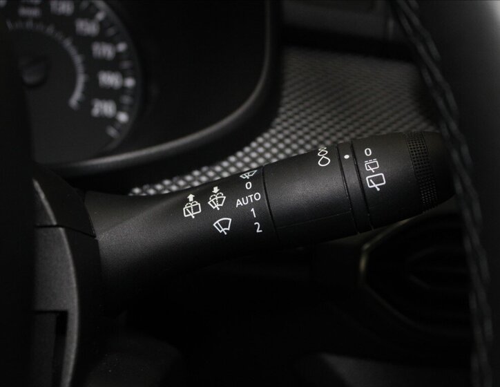 Dacia Sandero Hatchback 999,0 49 kw