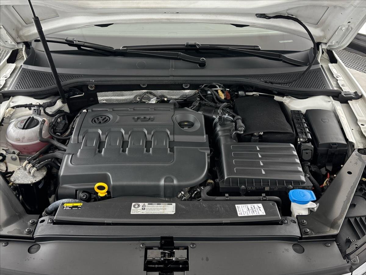 Volkswagen Passat Kombi 2,0 l 140 kw