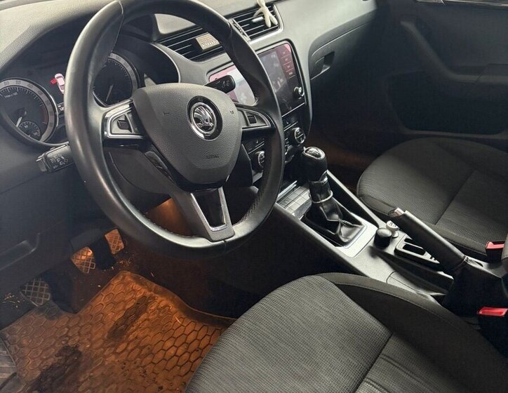 Škoda Octavia Sedan 0,0 85 kw