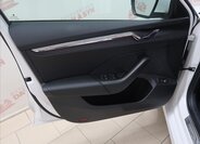 Škoda Octavia Sedan / Limuzína 1,5 l 110 kw