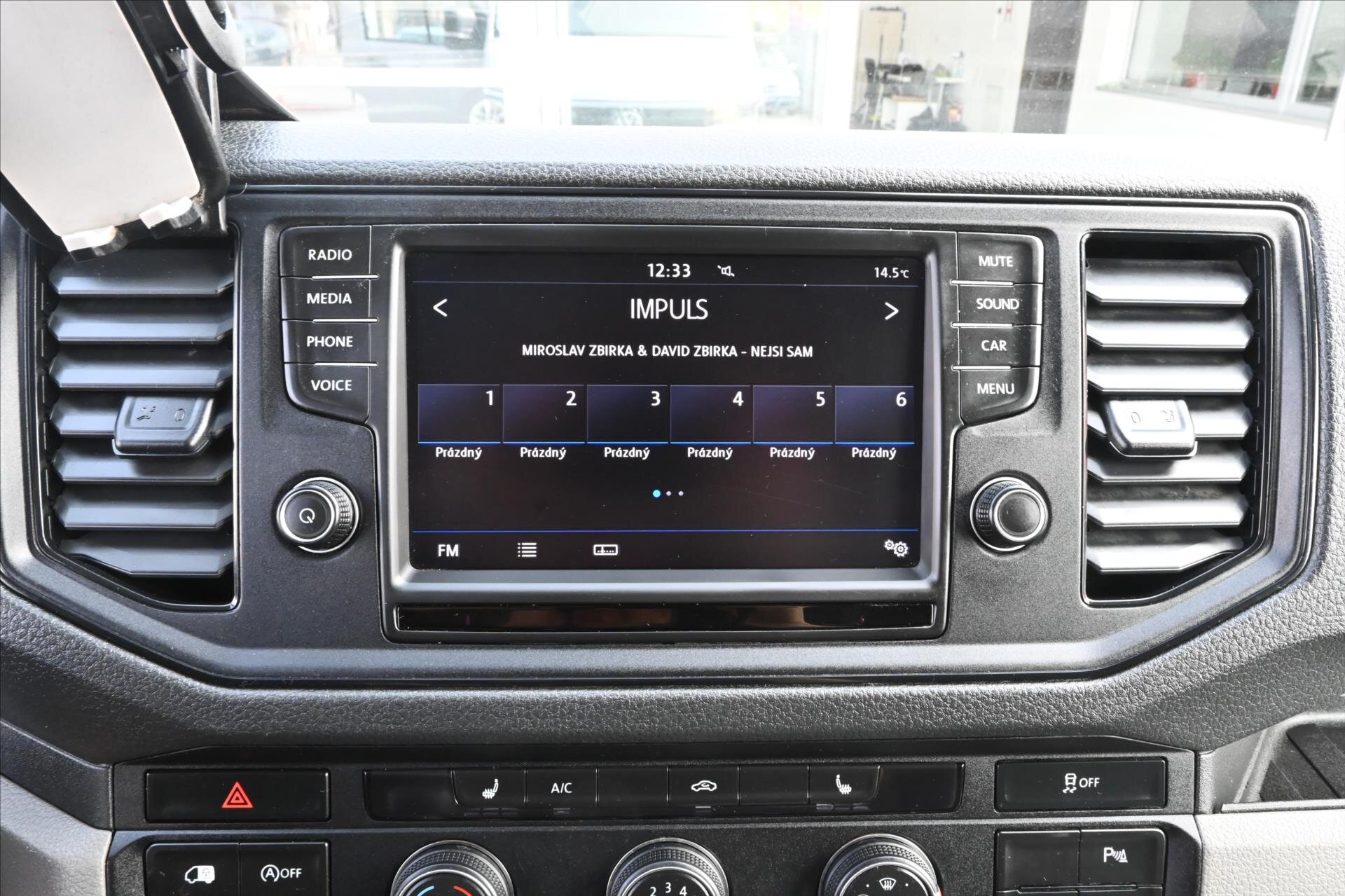 Volkswagen Crafter Skříň 2,0 l 103 kw