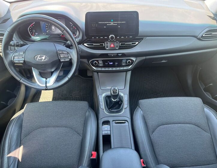 Hyundai i30 10