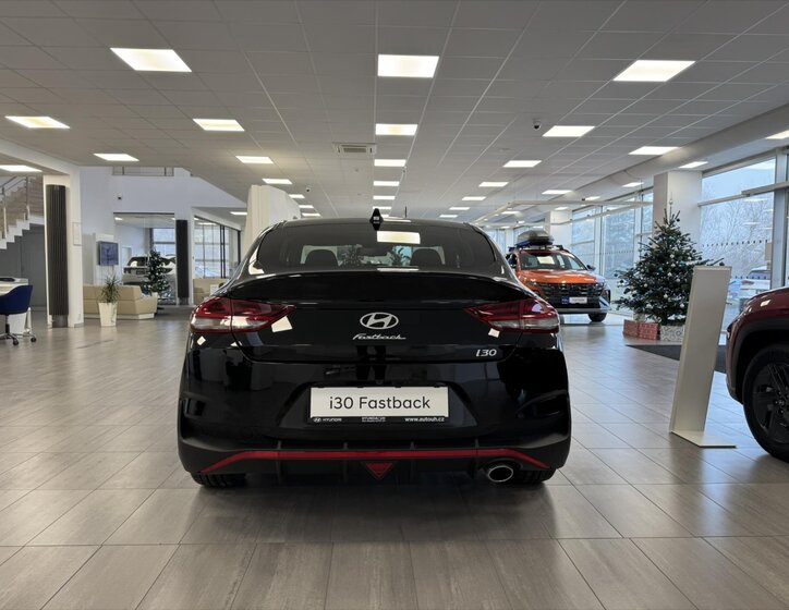 Hyundai i30 Liftback 1,5 l 103 kw