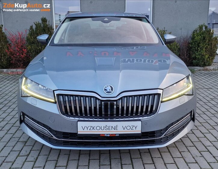 Škoda Superb 4