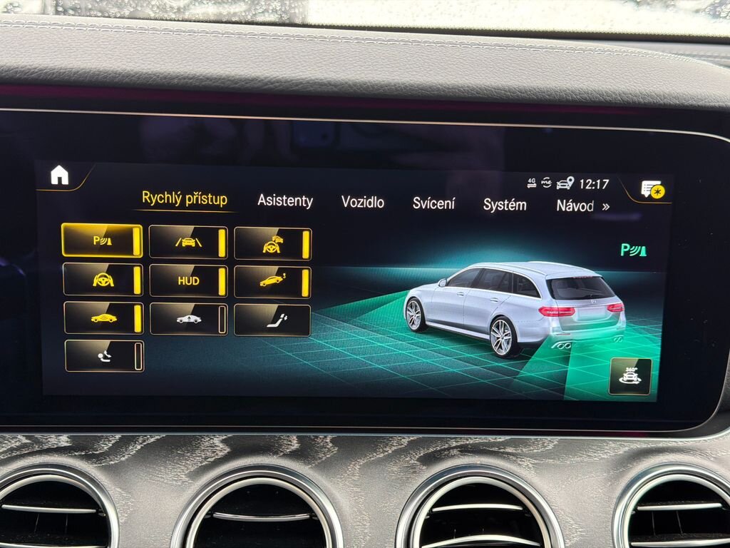 Mercedes-Benz Třídy E