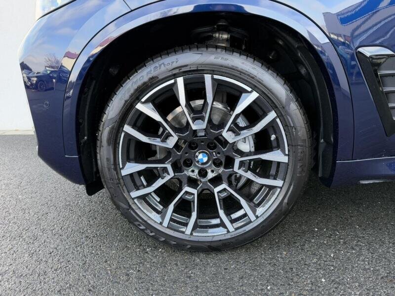 BMW X5 SUV 3,0 l 250 kw