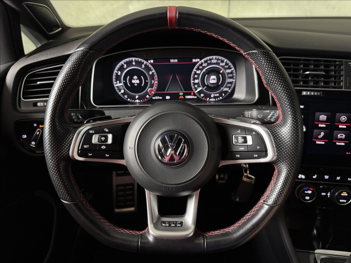 Volkswagen Golf Hatchback 2,0 l 213 kw