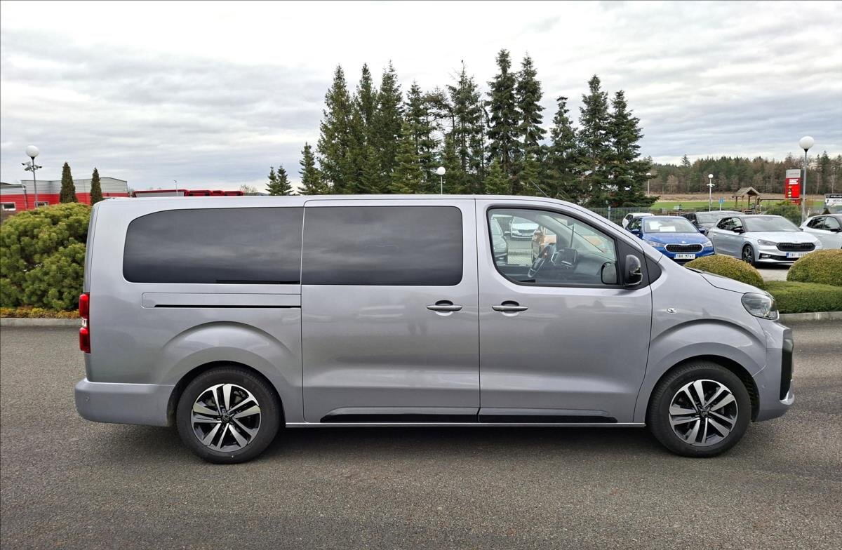 Citroën SpaceTourer MPV 2,0 l 130 kw