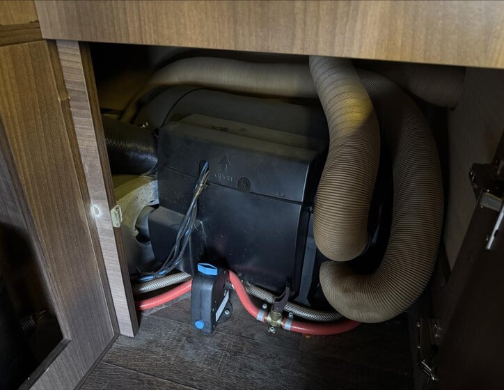 Peugeot Ostatní Ostatní 3,0 l 130 kw