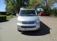 Volkswagen Caravelle Kombi 2,5 l 128 kw
