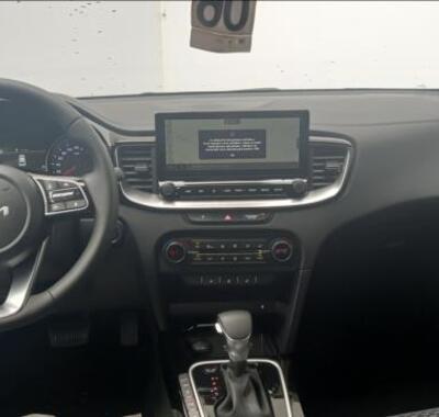 KIA XCeed 13