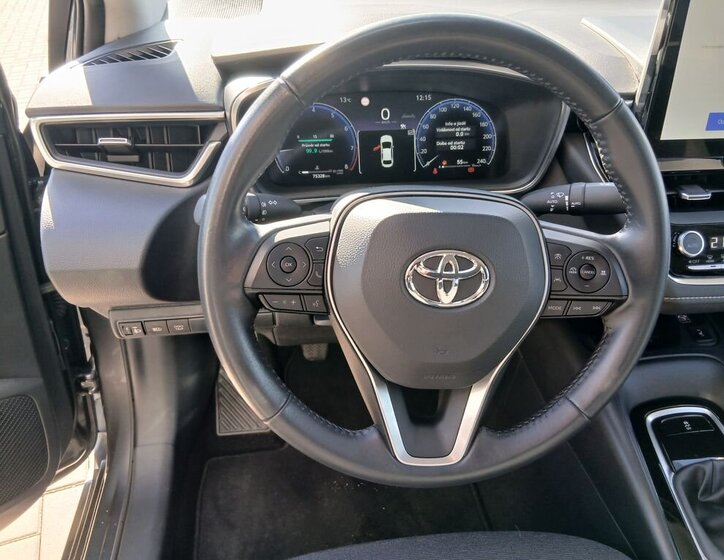 Toyota Corolla Sedan 1,5 l 92 kw