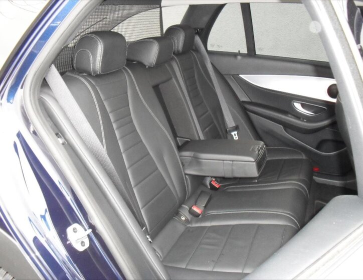 Mercedes-Benz Třídy E Kombi 3,0 l 190 kw