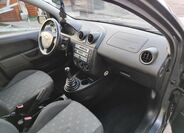 Ford Fiesta 11