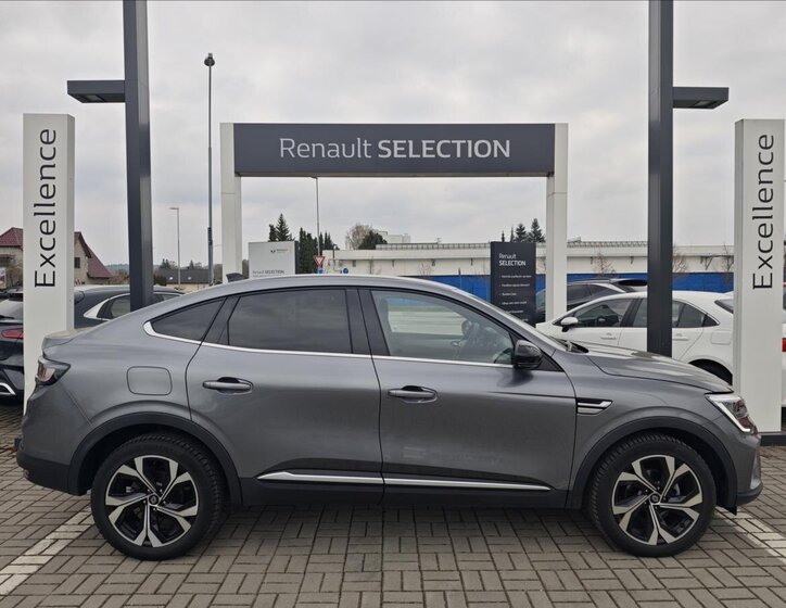 Renault Arkana SUV / Terénní 1,3 l 103 kw