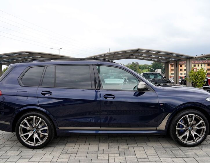BMW X7 7