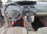 Renault Grand Scénic 9