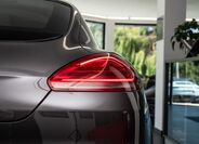 Porsche Panamera 21