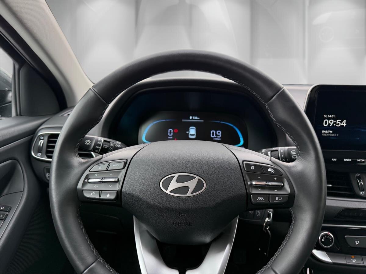 Hyundai i30 Kombi 998,0 73 kw