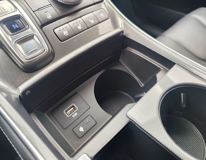 Hyundai Santa Fe SUV 2,2 l 142 kw