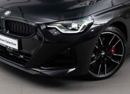 BMW Řada 2 8