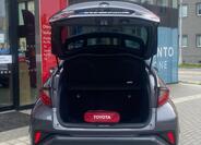 Toyota C-HR 6