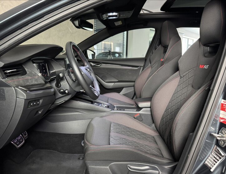 Škoda Octavia Kombi 1,4 l 180 kw