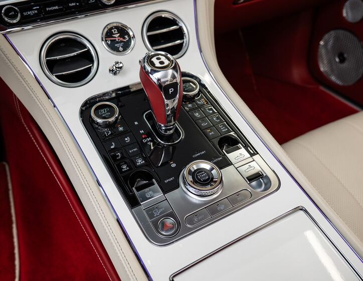 Bentley Continental GTC 14