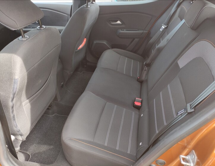 Dacia Sandero 7
