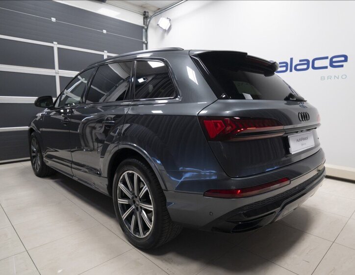 Audi Q7 SUV / Terénní 3,0 l 210 kw