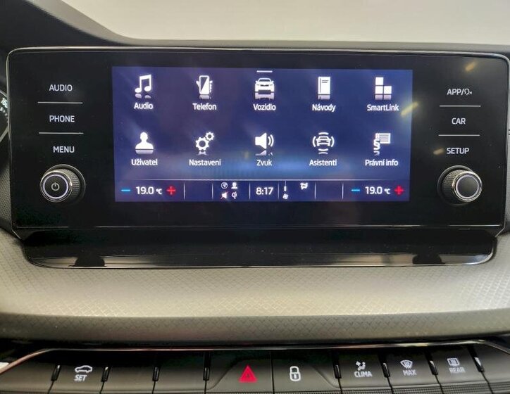 Škoda Octavia Sedan / Limuzína 1,5 l 110 kw