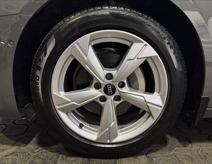 Audi A6 Kombi 2,0 l 150 kw