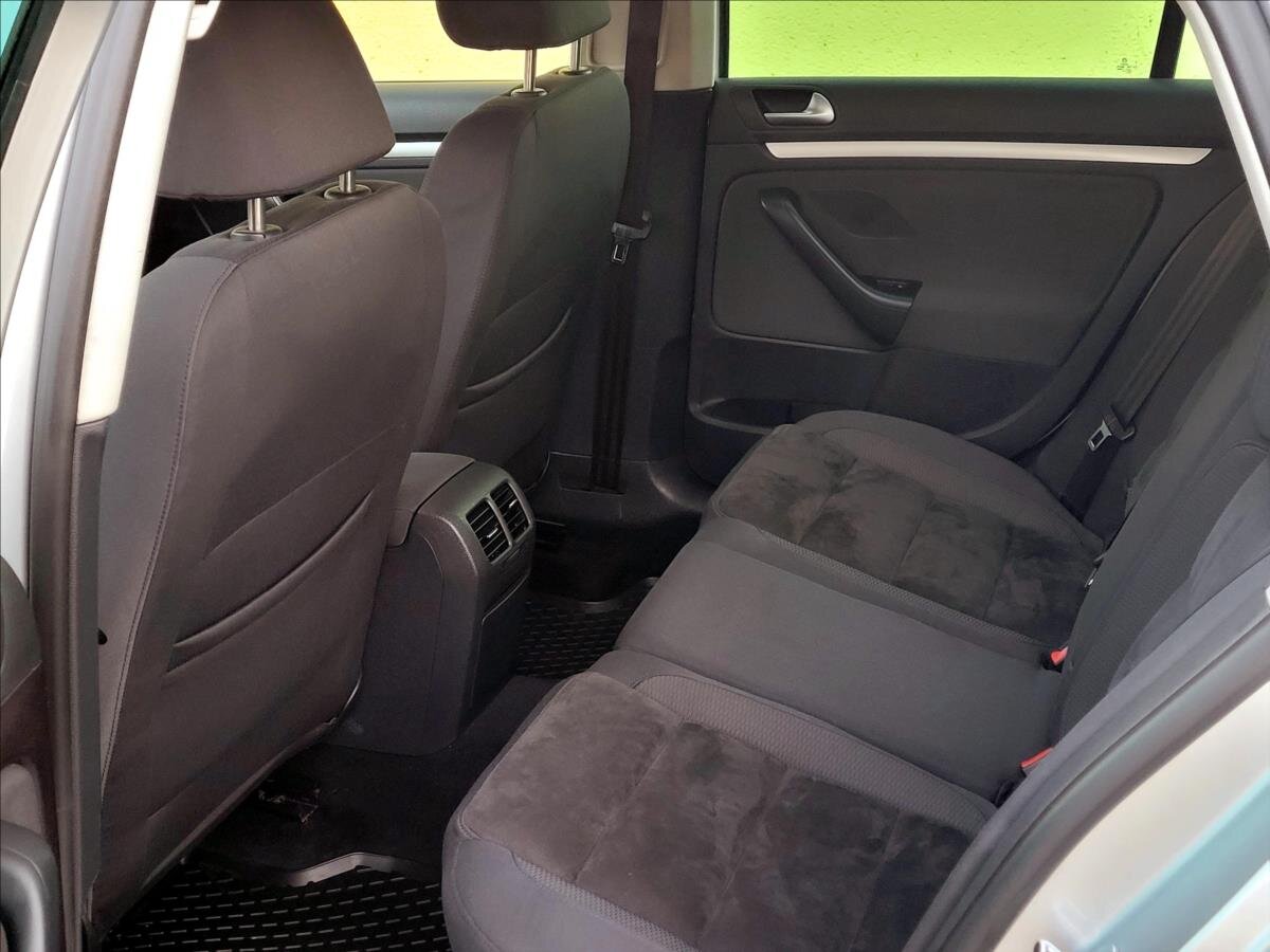 Volkswagen Golf Kombi 1,4 l 90 kw